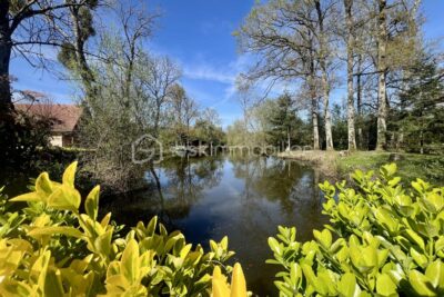 Maison traditionnelle – 5 pièces – 3 chambres – 162 m²