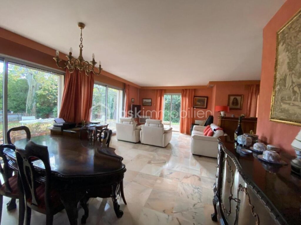 Vue exceptionnelle sur la Garonne – 7 pièces – 4 chambres – 210 m²