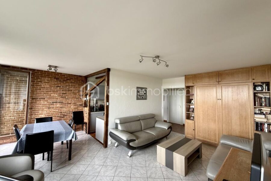 Appartement à vendre à Bagnolet — Vue sur la ville — photo 3