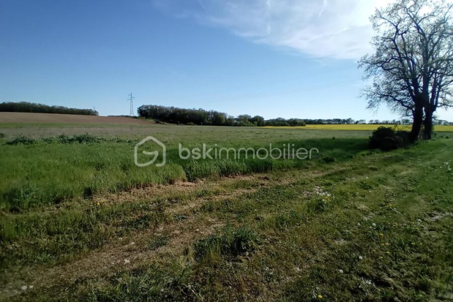 Terrain à vendre à Aubigne