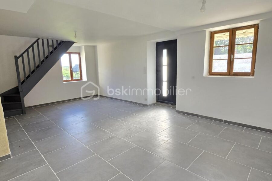 Maison à vendre à Saint leger des vignes