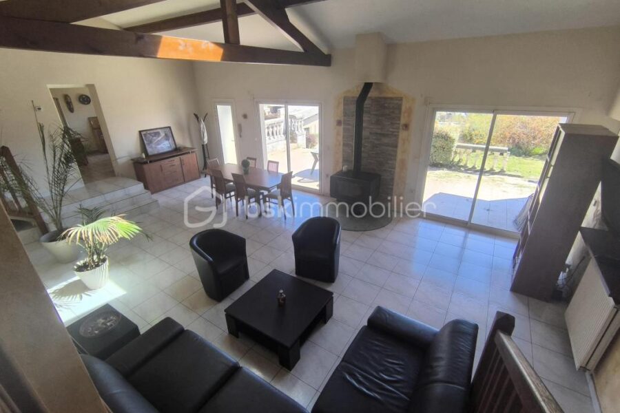 Maison à vendre à Voiron — Vue montagne — photo 3