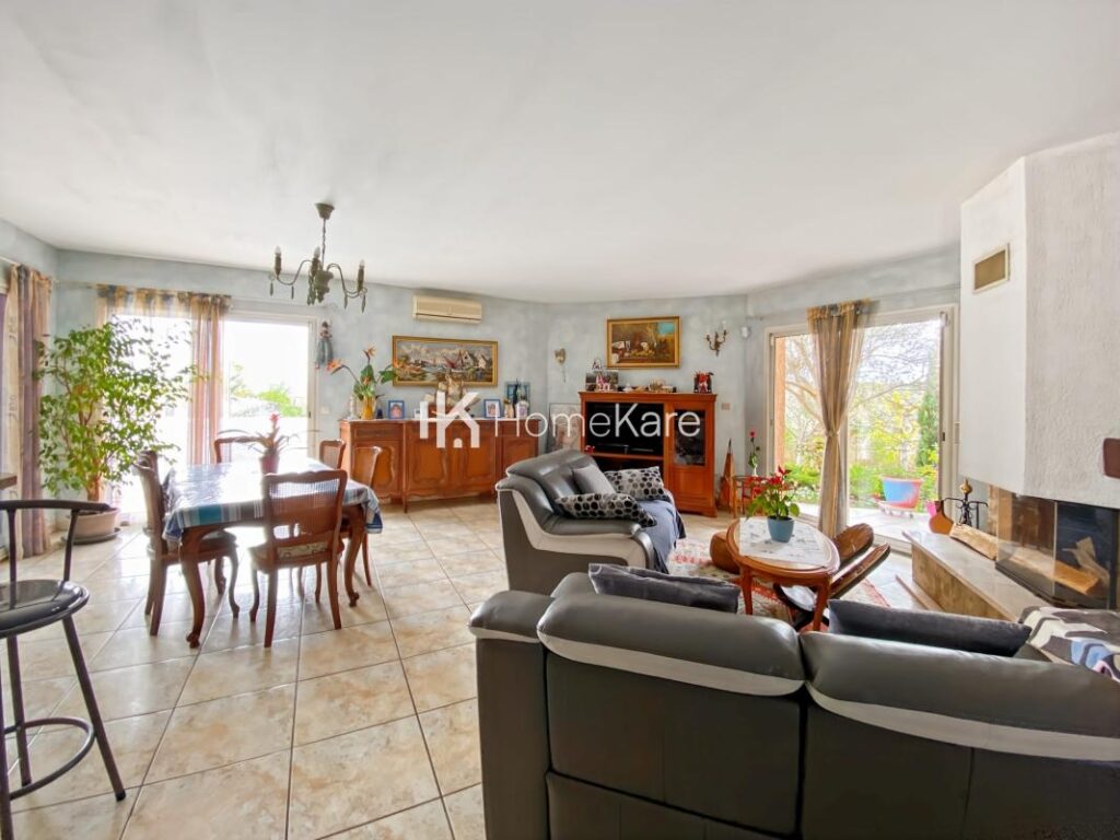 UN COIN TRANQUILLE ! – 6 pièces – 4 chambres – 160 m²