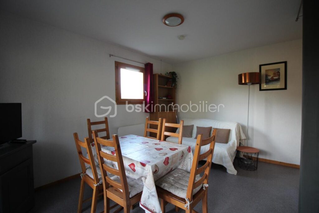 Appartement T2 + coin montagne avec terrasse et vue dégagée – Superdévoluy – 2 pièces – 1 chambre – 34 m²
