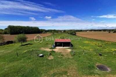 Grande maison familliale – propriété équestre – 6 pièces – 4 chambres – 128 m²