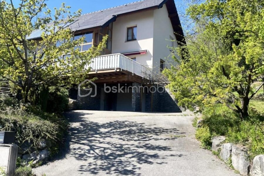 Maison à vendre à Saint jean de maurienne