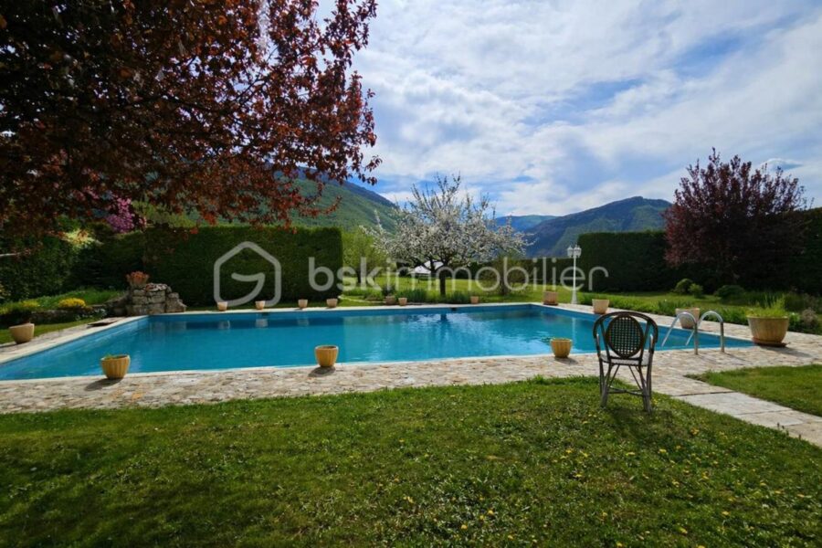 Maison à vendre à La batie montsaleon