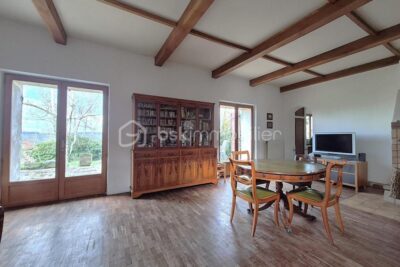 Maison de caractère – 167 m² – Jardin 1245 m² – 4 pièces – 3 chambres – 167 m²