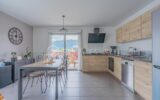Appartement T3 avec garage – vue imprenable sur la Dent du Chat – 3 pièces – 2 chambres – 63 m²