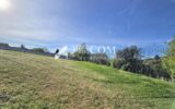 Terrain de 1148 m2 non viabilisé -plein sud et vue dégagée – NR pièces – NR chambres – 1148 m²