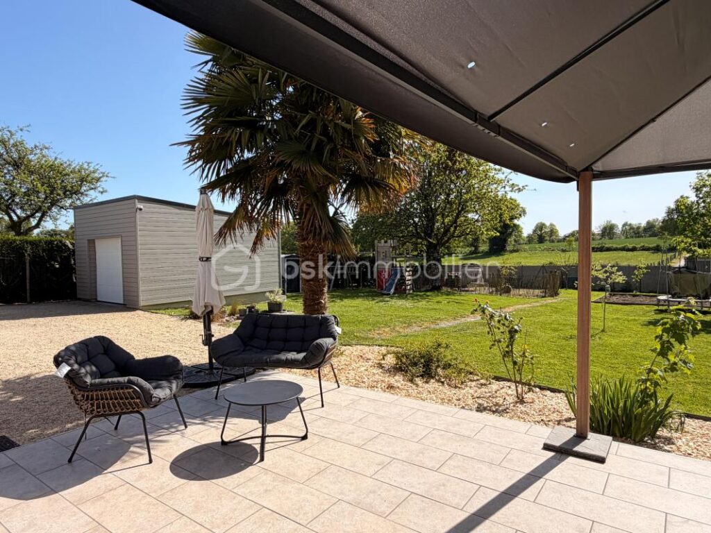Maison en pierre renovée 100m2 2 chambres – 4 pièces – 2 chambres – 100 m²