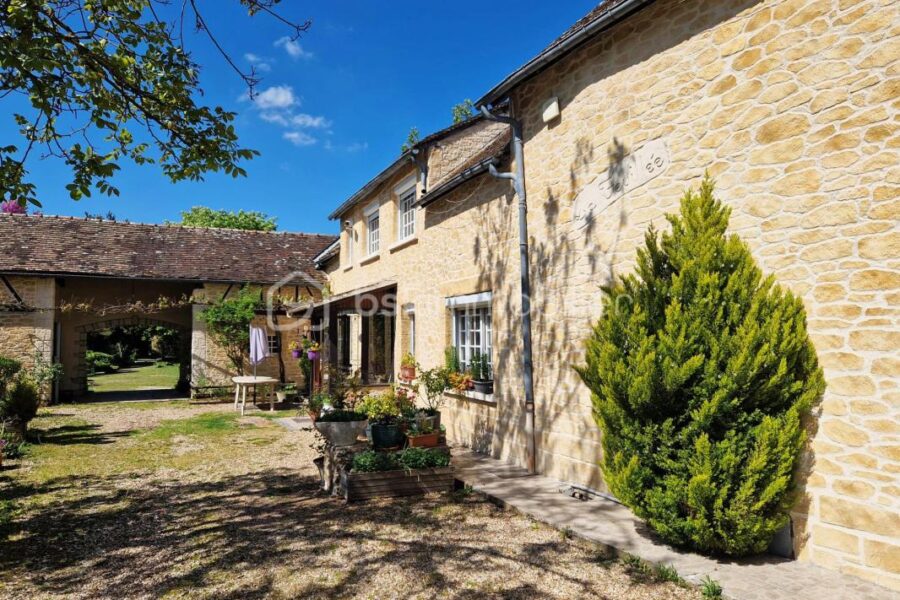 Maison à vendre à Cherisy