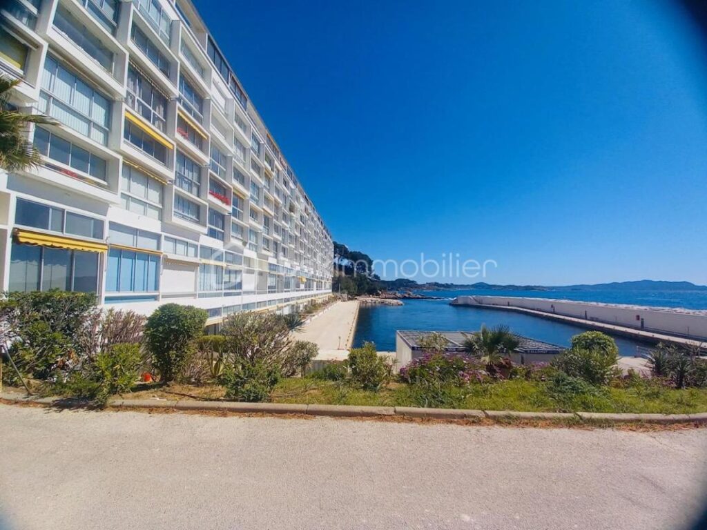 Appartement d’exception – Vue mer panoramique – 1 pièce – 1 chambre – 41 m²