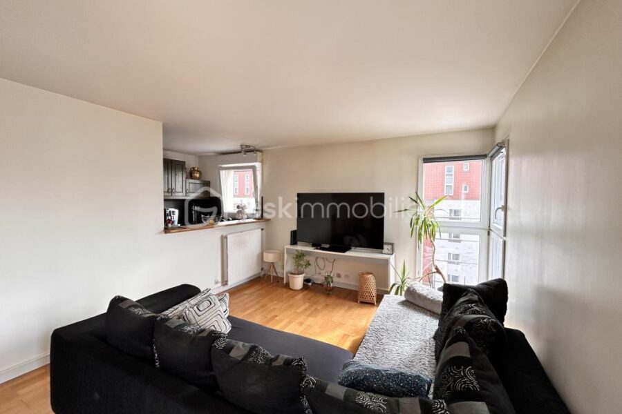 Appartement à vendre à Creteil — Vue sur la ville — photo 3