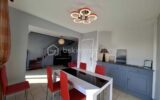 🔥✨ COUP DE CŒUR À Bagnoles-de-l’Orne – Appartement avec balcon & volumes incroyables ! – 4 pièces – 2 chambres – 90 m²