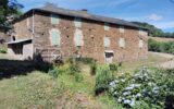 EXCEPTIONNEL ! POINT DE VUE/ESPACE/TRANQUILITE. Ancienne ferme de 1710, 275 m2 habitables, 10 chambres, 2.7 ha et de nombreuses dépendances – 11 pièces – 10 chambres – 275 m²
