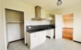 Maison 5 chambres, vie de plain-pied, sous-sol complet – 6 pièces – 5 chambres – 115 m²