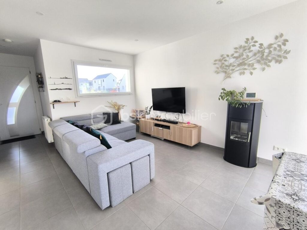 Maison récente et lumineuse avec vue dégagée sur la campagne – 4 pièces – 3 chambres – 97 m²