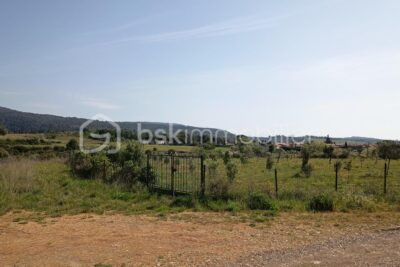 Terrain à vendre à Caunes minervois