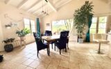 VILLA – PISCINE – PARC – MAISONNETTE – VILLAGE – 5 pièces – 4 chambres – 165 m²