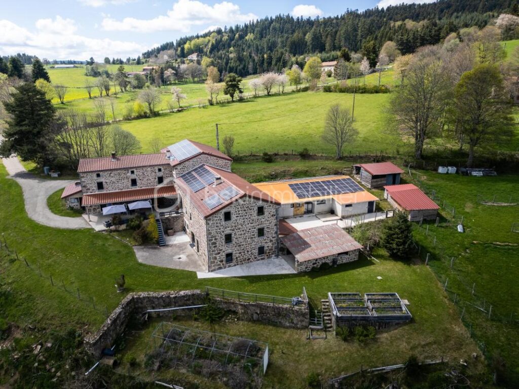 Domaine d&rsquo;exception Colombier sous pilat – 16 pièces – 10 chambres – 532 m²