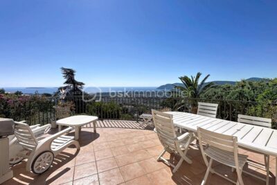 NOUVEAUTE – Villa avec vue mer panoramique – 6 pièces – 4 chambres – 150 m²
