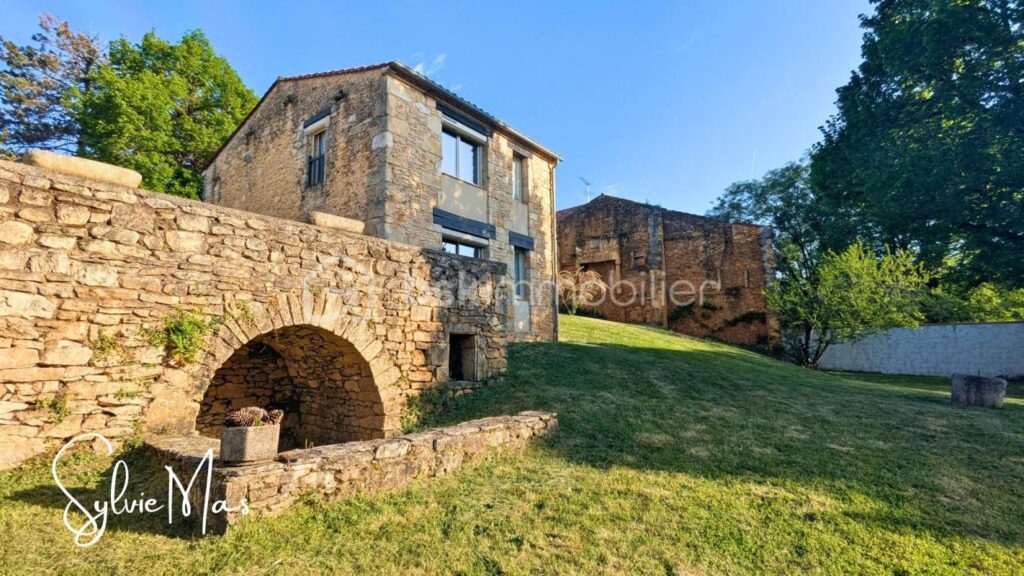 Charmante maison 3 pièces aux portes du Périgord – 3 pièces – 2 chambres – 80 m²