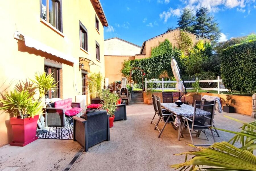 Maison à vendre à Sail sous couzan