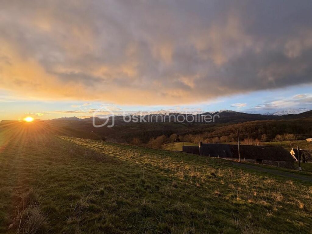 Terrain Constructible Vue Pyrénées – NR pièces – NR chambres – 1831 m²