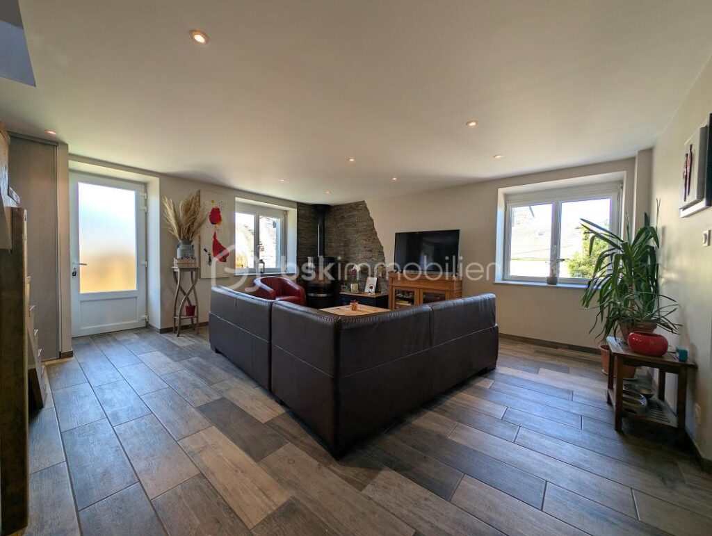 MAISON AVEC VUE MER – 119m² ENV. – 3 CHAMBRES – 5 pièces – 3 chambres – 118 m²