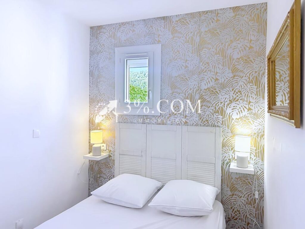 Appartement 2 pièces, balcon, vue port & place de parking, R – 2 pièces – 1 chambre – 24 m²