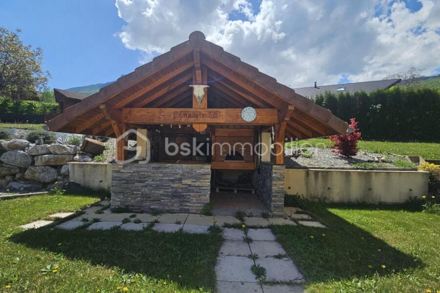 Maison à vendre à La roche des arnauds