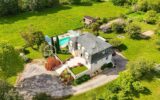 Maison d’exception de 200 m² avec piscine et domaine de 15 000 m² – Cadre naturel préservé – Le Mesnil-Roch (axe Rennes-Saint Malo) – 9 pièces – 5 chambres – 200 m²