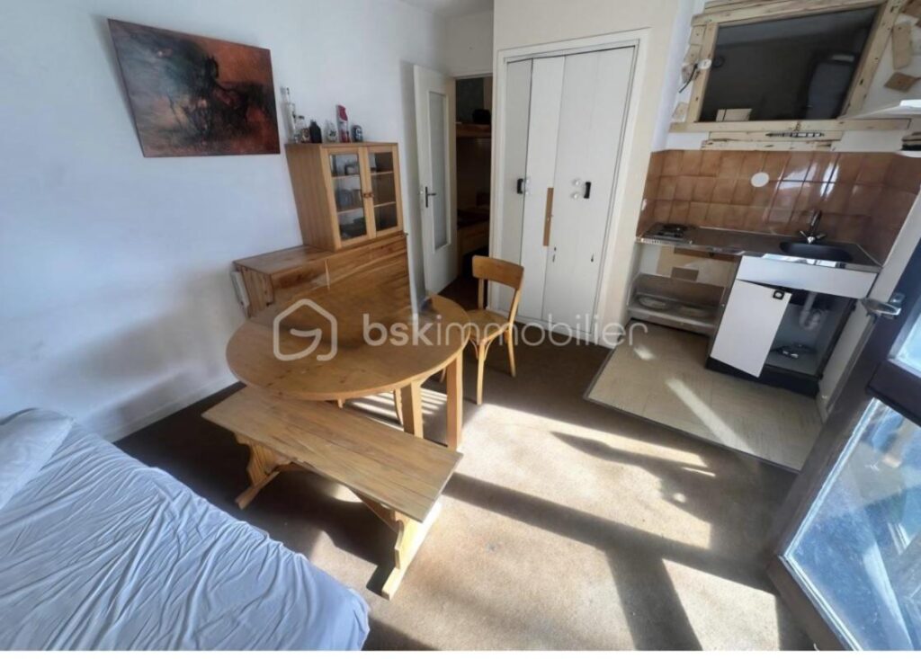 NOUVEAU PRA LOUP 1600 – 1 pièce – NR chambres – 21 m²