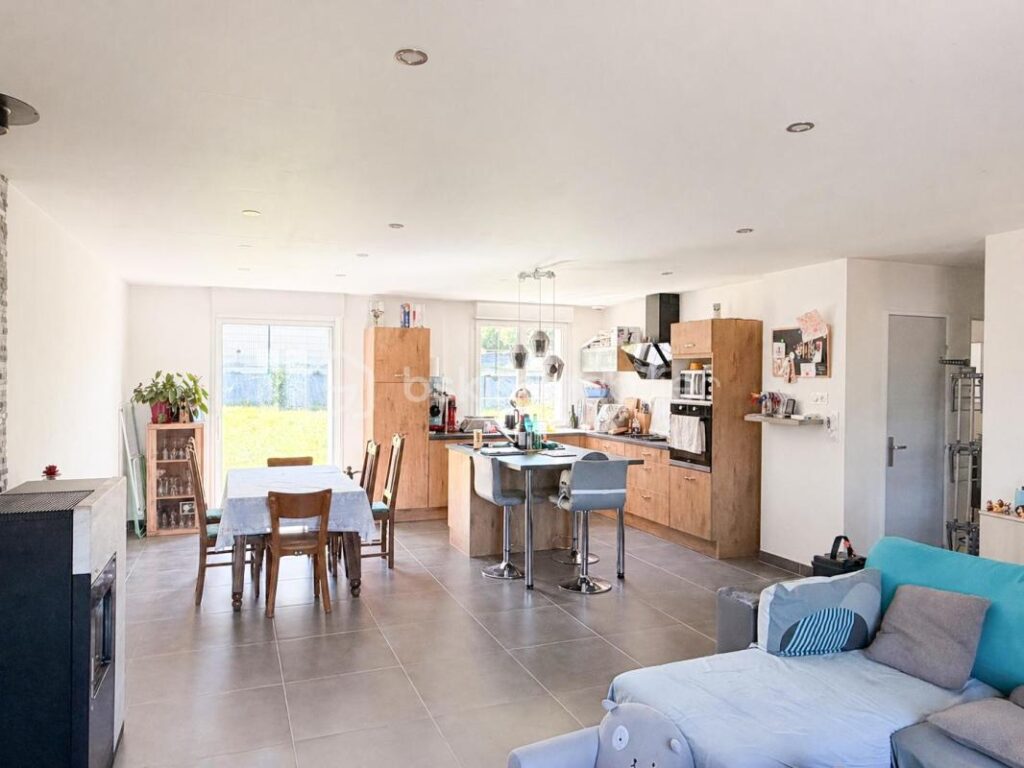 En Exclusivité, Maison de plain-pied 100m2 3 chambres – 5 pièces – 3 chambres – 100 m²