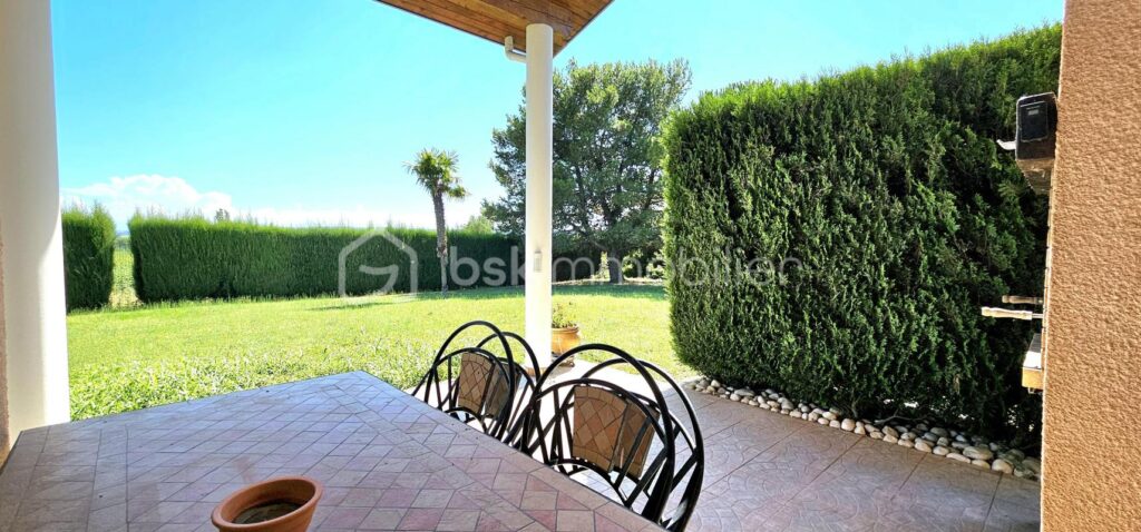 Villa d&rsquo;architecte – 7 pièces – 4 chambres – 181 m²