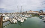 Duplex d’exception avec vue imprenable sur le port de Ciboure – 4 pièces – 2 chambres – 134 m²