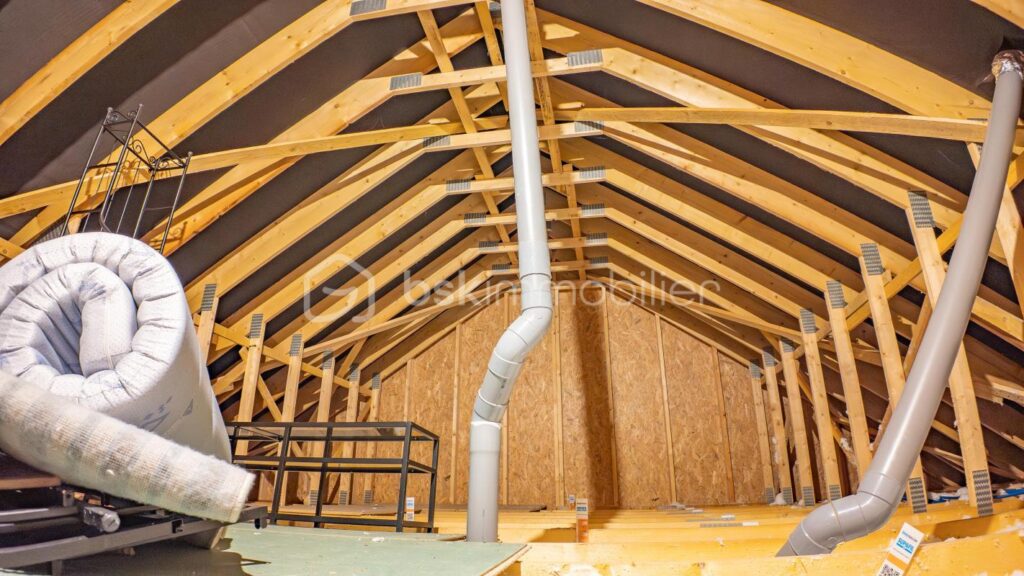 Maison traditionnelle récente avec vue idyllique benignoise – 4 pièces – 3 chambres – 98 m²