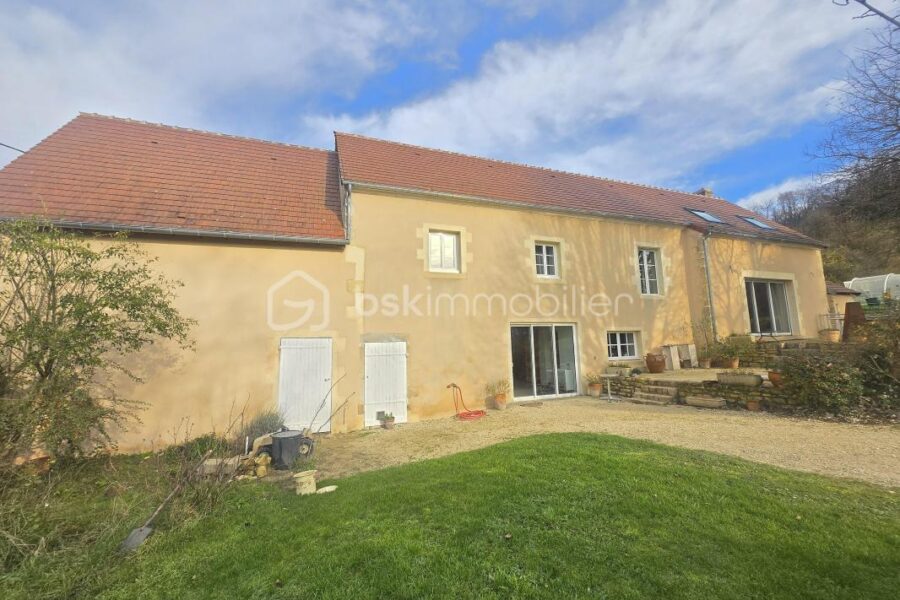 Maison à vendre à Chaulgnes