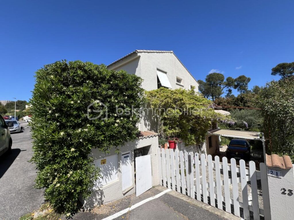VILLA T7 MONTPELLIER 180m2 – 9 pièces – 5 chambres – 180 m²