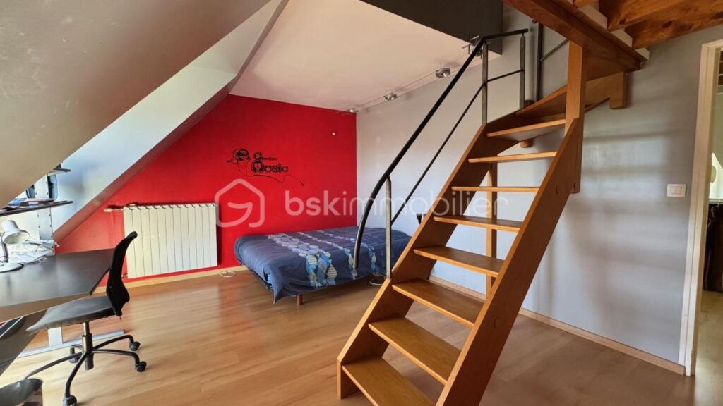 Très belle maison contemporaine familiale – 8 pièces – 175m2 – avec jardin – PACÉ – 8 pièces – 5 chambres – 175 m²