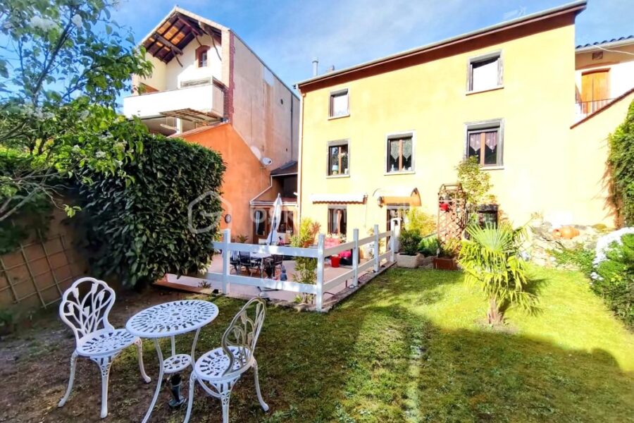 Maison à vendre à Sail sous couzan