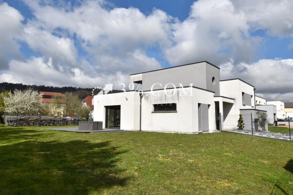 Maison moderne avec vue dégagée 141 m2 habitables Bruley – 5 pièces – 4 chambres – 141 m²