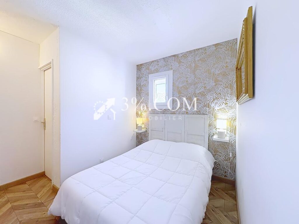 Appartement 2 pièces, balcon, vue port & place de parking, R – 2 pièces – 1 chambre – 24 m²