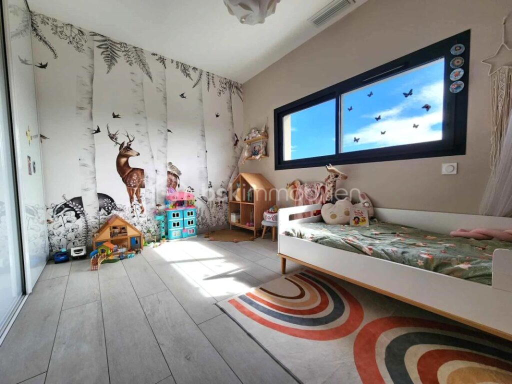 Splendide villa avec vue dominante – 5 pièces – 4 chambres – 171 m²