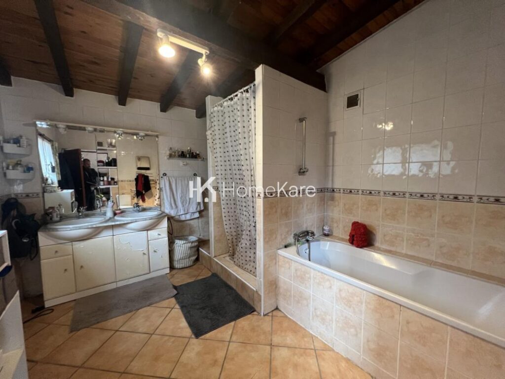 DOMAINE EXCEPTIONNEL – 10 pièces – 6 chambres – 350 m²