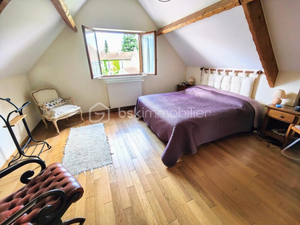 Belle maison 4 ch jardin clos, 2 terrasses au calme ! – 7 pièces – 4 chambres – 180 m²