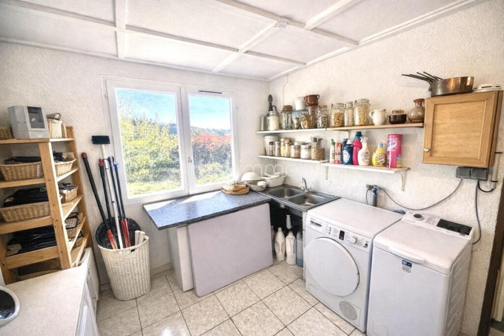 BARRAN – Maison de plain-pied 4 ch sur 4 500 m² – Garage 70m² avec 2 pièces à aménager en studio – 5 pièces – 4 chambres – 122 m²