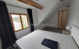 Ancienne grange rénovée avec vue dégagée – Fort potentiel en gîte – Freydefont (Saint-Nectaire) – 6 pièces – 4 chambres – 128 m²