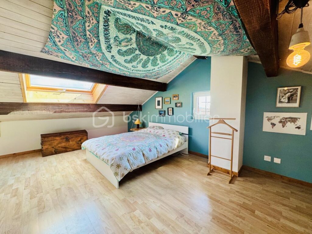 VILLA FAMILIALE D&rsquo;ARCHITECTE – VUE PANORAMIQUE – EPAGNY METZ-TESSY – 6 pièces – 4 chambres – 167 m²